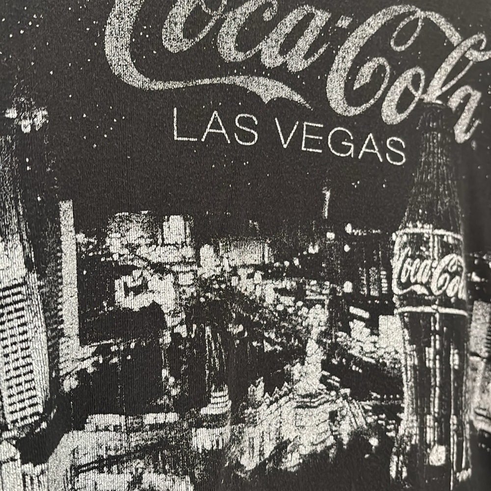 Coca Cola Vintage Las Vegas Tshirt Glitter Skyline Women’s Size XL Black - Picture 2 of 6